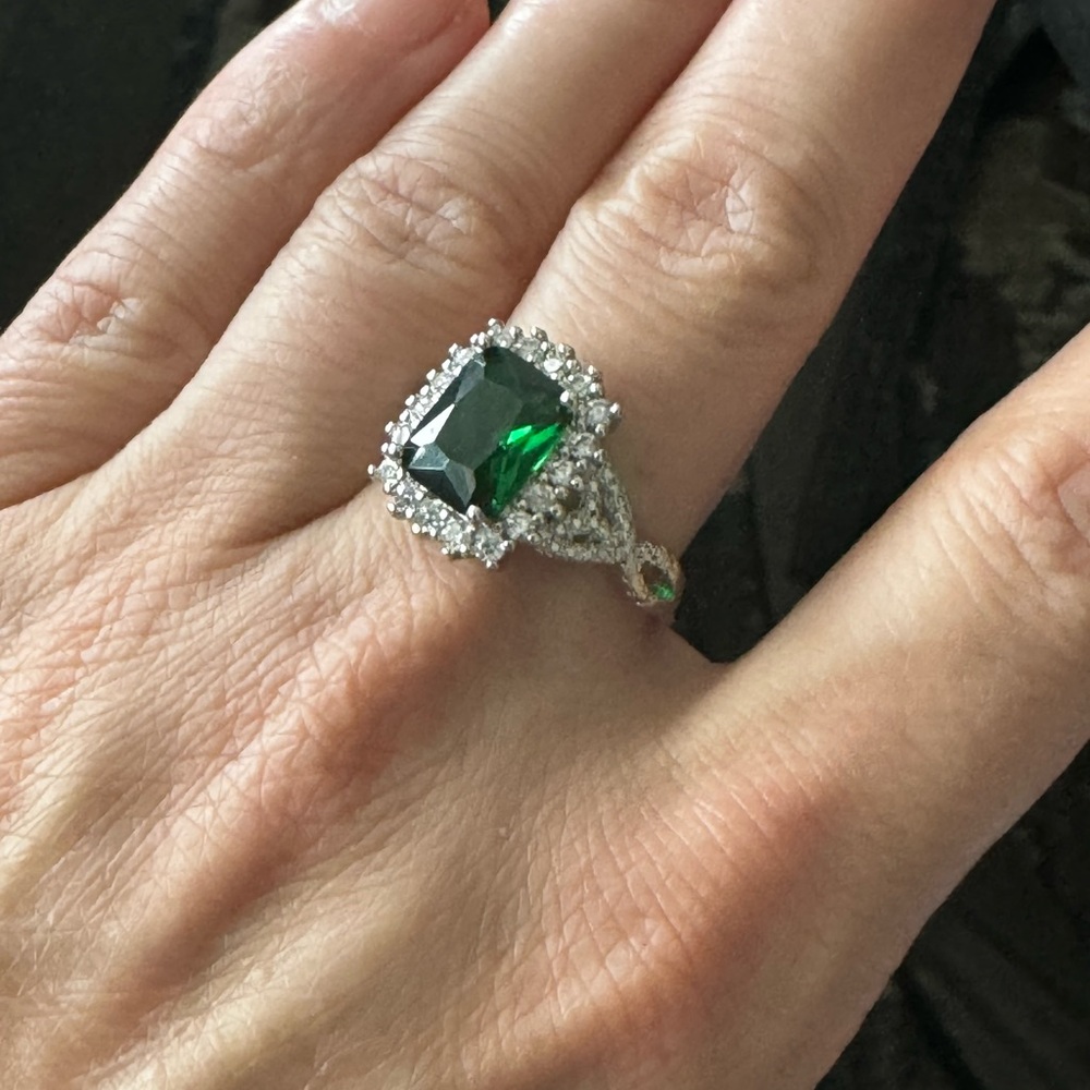 925 silver emerald ring with crystals - Picture 5 of 8
